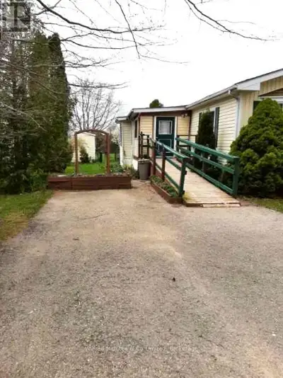 Seniors/Retirees or Handicaped. Inexpensive living in this year round mobile home park. Well kept mo...