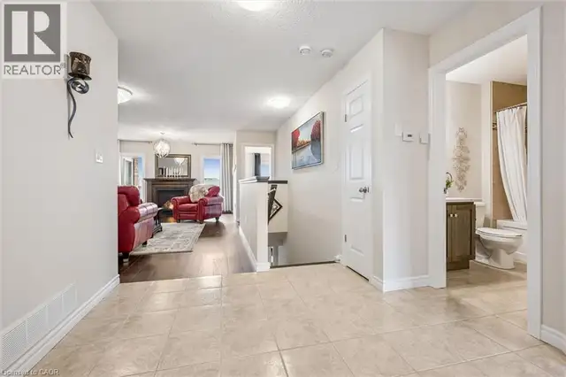 29 ENGLISH Crescent Plattsville, Ontario in Houses for Sale in Kitchener / Waterloo - Image 8