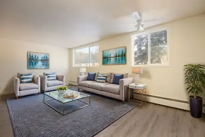 1 Bedroom - 112 Charles Ave.