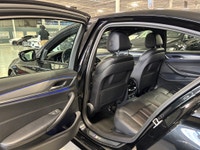 **MONTH-END SPECIAL!** FEATURING : M PACKAGE, TWINPOWER TURBO, XDRIVE AWD, SUNROOF, MULTICOLOUR AMBI... (image 6)