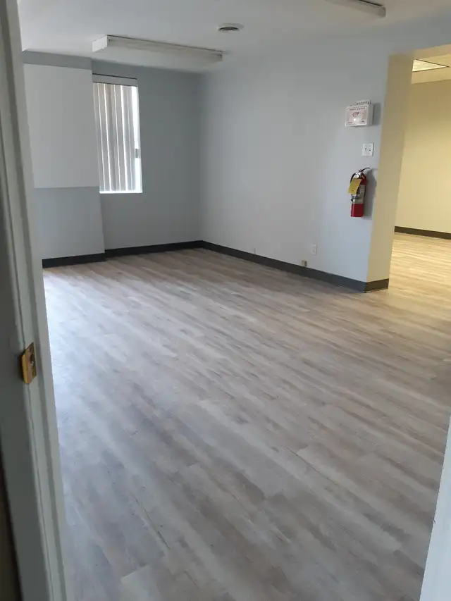 8.00 per Sq. Ft.plus TMI, Office,Warehouse,Shop,3471 Sq. Ft. in Commercial & Office Space for Rent in St. Catharines - Image 8