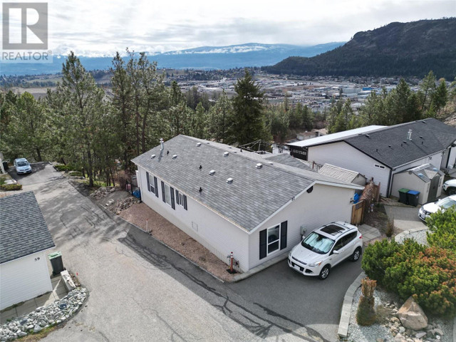 1750 Lenz Road Unit# 87 West Kelowna, British Columbia in Condos for Sale in Kelowna - Image 2