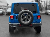 Crowfoot Hyundai, AMVIC Licensed Dealer Why This Is The WRANGLER For YOU: Command-Trac part-time 4-W... (image 3)