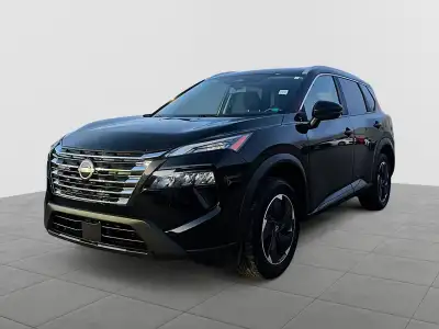Rogue SV Moonroof AWD with Heated Steering Wheel, and Driver Assistance!This 2024 Nissan Rogue SV wi...