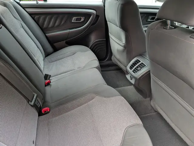 2010 Ford Taurus SEL585559250589470725
