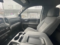 Price includes $1,000 finance credit. Price does not include fees or taxes. The 2021 Chevrolet Silve... (image 8)
