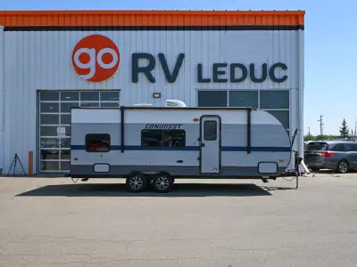 The 2022 Conquest 25BH is a practical and inviting travel trailer that’s perfect for family trips or...
