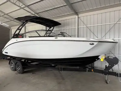 2025 Yamaha 252 SE | Twin 1.9L Engines | 400 HP Trailer included Noncurrent discount/ Yamaha Rebate...