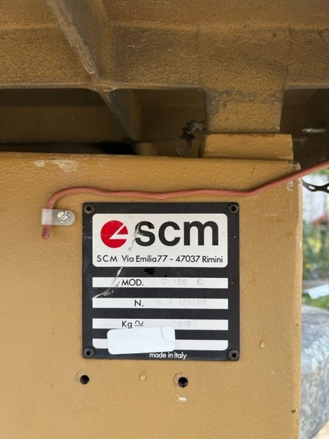 SCM 1 ¼ INCH SLIDING TABLE SHAPER in Power Tools in Markham / York Region - Image 4