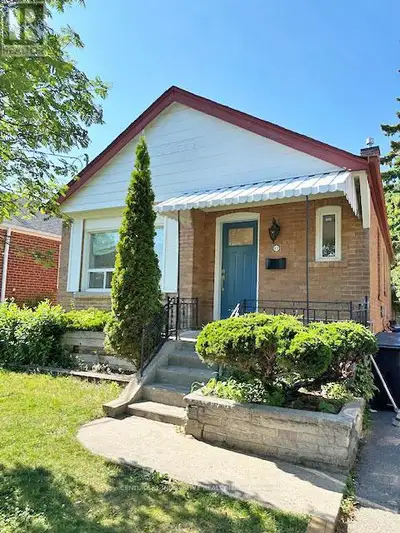 42 FREEMAN STREET Toronto (Birchcliffe-Cliffside), Ontario