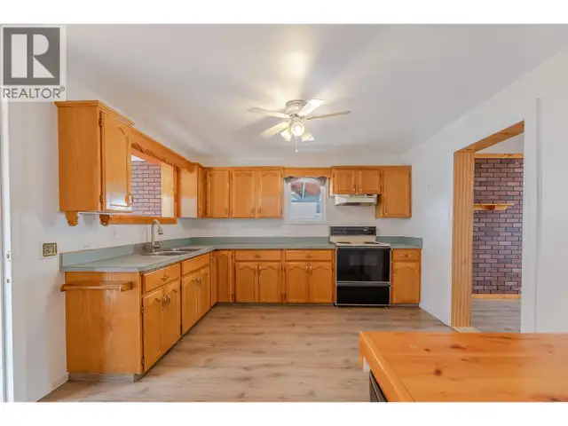 553 Papineau Street Penticton, British Columbia in Houses for Sale in Penticton - Image 21