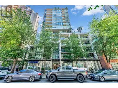Elegant open loft style 1 BED + DEN unit in a boutique building setting. This is a great starter hom...