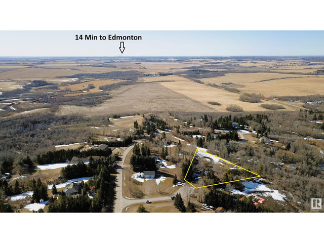 #22 55305 RGE RD 242 Rural Sturgeon County, Alberta in Houses for Sale in St. Albert - Image 2