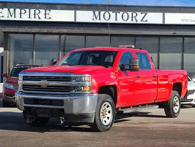 2017 Chevy Silverado 3500HD, 4X4, 143K Km, Long Box, 6L Gas Engine, 6 Passenger, AM/FM Power Locks,...