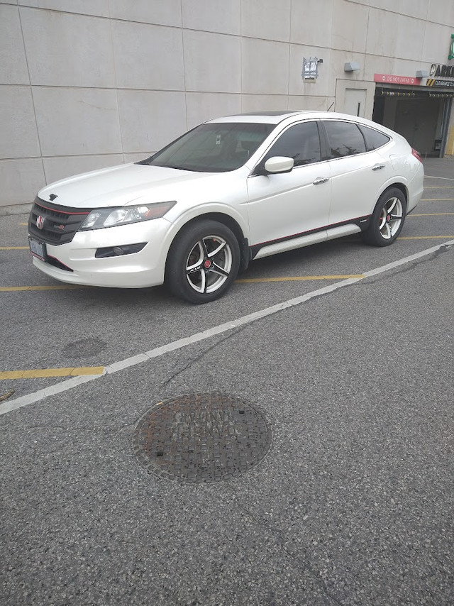 2010 Honda Crosstour EX-L in Cars & Trucks in City of Toronto