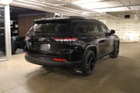 This Jeep Grand Cherokee L has a powerful Regular Unleaded V-6 3.6 L/220 engine powering this Automa... (image 6)