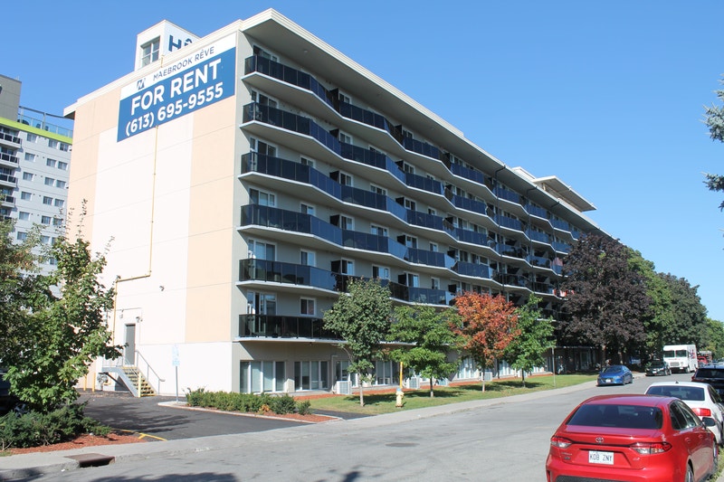 BRAND NEW RENOVATED 3 BEDROOM LUXURY APARTMENTS IN OTTAWA | Long Term ...