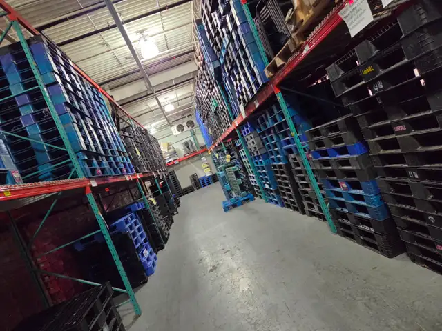 READY NOW 51x43 inch pallets PLASTIC 48x40, and MORE instock dry in Other in Mississauga / Peel Region - Image 4