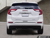 *One Owner, No Accidents, Excellent Condition, AWD, BOSE Sound System, Navigation, Heated Seats & St... (image 3)