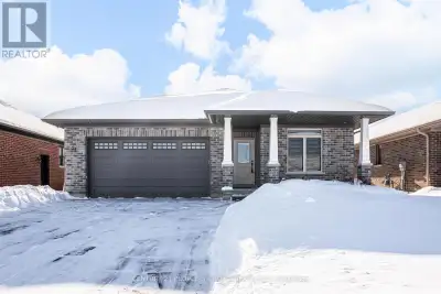 Beautiful home for rent in the Village of Stirling. This all-brick executive bungalow offers a brigh...