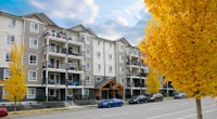 Broadstreet's Longwood Landing offers 1, 2, and 3 bedroom pet friendly apartments for rent in Nanaim... (image 1)