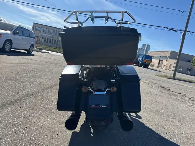 2017 Harley-Davidson Street Glide ~ STREET GLIDE ~ 107CI ~ DETAT in Sport Touring in City of Toronto - Image 16