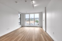 apartment for rent-appartement logement locatif-3 bedrooms/chambres-5 1/2-3cc-metro Papineau-ville-m... (image 8)