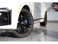 2020 BMW X7 M50i 4.4L V8 DOHC 32V AWD 8-Speed Automatic EXTERIOR - MINERAL WHITE METALLIC INTERIOR -... (image 1)