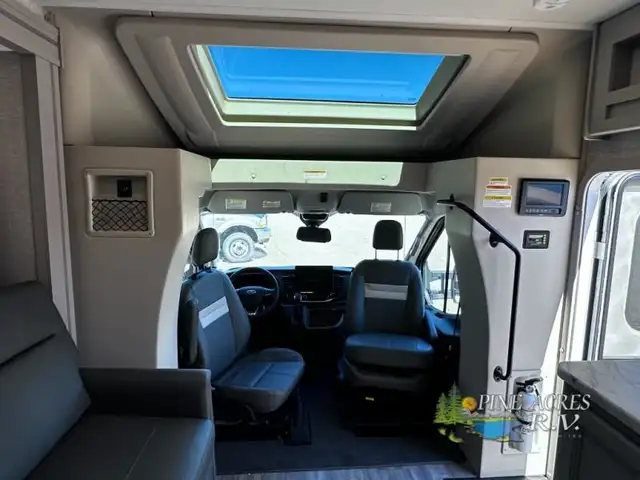 2024 Thor Motor Coach Gemini AWD 23TE Brand new ! Save Huge ! in RVs & Motorhomes in Moncton - Image 11