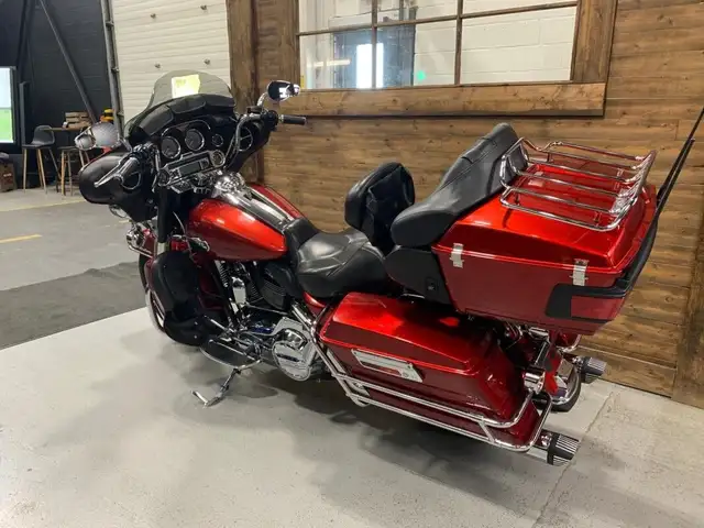 2008 Harley-Davidson Electra Glide Ultra Classic in Street, Cruisers & Choppers in Oshawa / Durham Region - Image 9