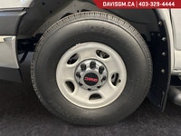 The 2025 GMC Savana Passenger LT 3500 combines commercial-grade durability, spacious passenger capac... (image 8)