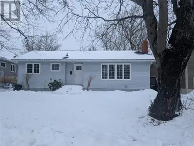 Located within walking distance to the Health Sciences Centre, Memorial University, Avalon Mall, Pri...