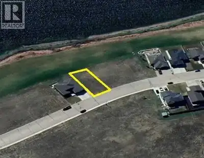 Build your dream home on the shores of Jesse Lake in Lakeview Estates, Bonnyville’s premier subdivis...