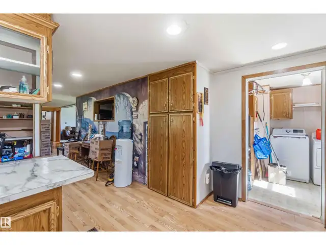 52315 RGE ROAD 273 Rural Parkland County, Alberta in Houses for Sale in St. Albert - Image 11