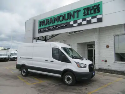 V6 GAS ENGINE, AUTO TRANS, A/C, AM/FM STEREO WITH BLUETOOTH, BACKUP CAMERA, POWER WINDOWS & LOCKS WI...