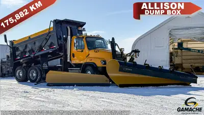 Heavy truck / Camion lourd - # STOCK: C-37025 2015 FREIGHTLINER 114SD DÉNEIGEUSE CAMION À NEIGE 2015...