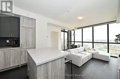 Welcome To This Fully Upgraded Showstopper In The Heart Of The Vaughan Metropolitan Centre!This Brig...