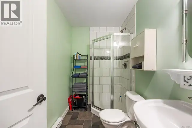 3328 Third St Cumberland, British Columbia in Houses for Sale in Comox / Courtenay / Cumberland - Image 32