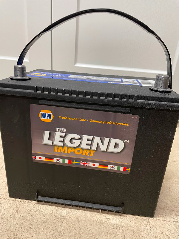 napa-legend-battery-like-new-other-parts-accessories-winnipeg