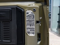 Welcome to 400 Chrysler Dodge Jeep Ram. Powerful 3.6L V-6 engine - Rugged 4x4 capability - Comfortab... (image 9)