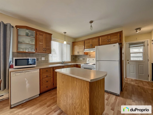 $359,900 - Bungalow in Trois-Rivières (Cap-De-La-Madeleine) — photo 2