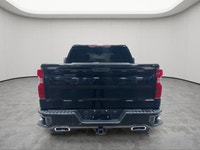 TOW HITCH, DURAMAX 3.0L TURBO-DIESEL I6, 4x4, HEATED MIRRORS, SMART DEVICE INTEGRATION A pristine 20... (image 3)
