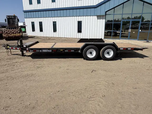 2027 TRAILTECH L270-20 in Heavy Trucks in Edmonton - Image 6