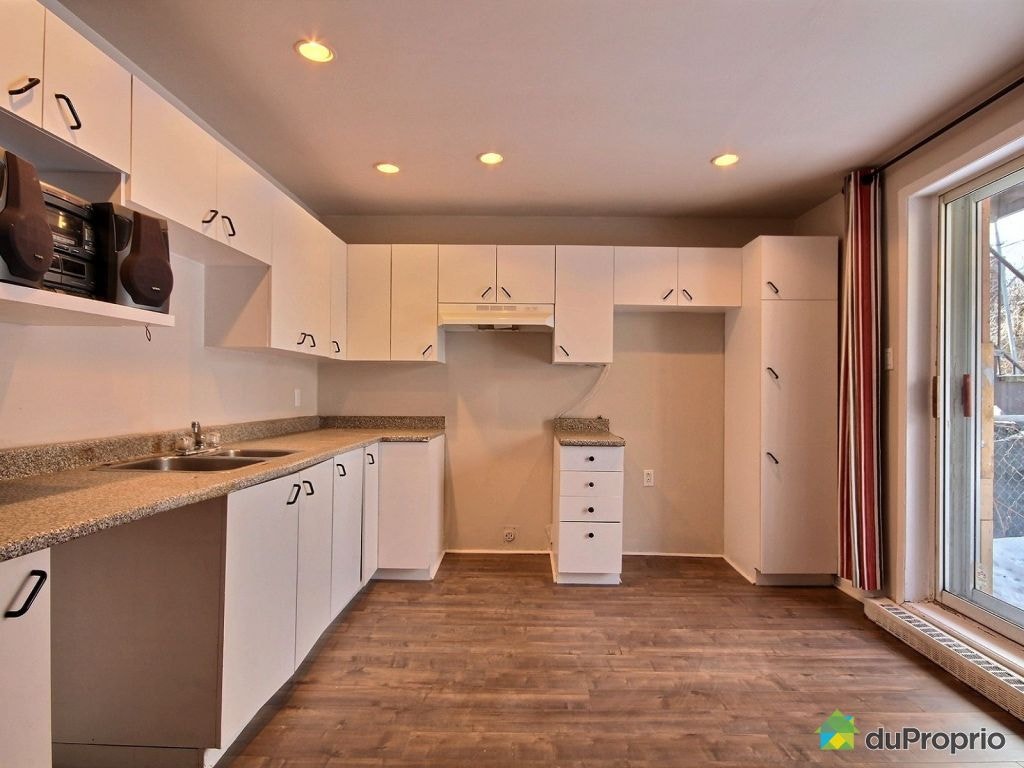 $815,000 - Triplex for sale in South-West Montreal — photo 2