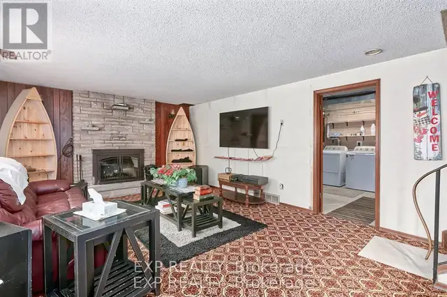 9995 PORT FRANKS ESTATES DRIVE Lambton Shores (Port Franks), Ont in Houses for Sale in Grand Bend - Image 14