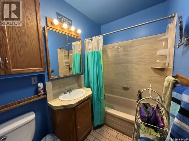 113 4th AVENUE E Kindersley, Saskatchewan in Houses for Sale in Saskatoon - Image 16
