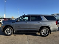 . Engine: Gas V8 5.3L/ (image 1)