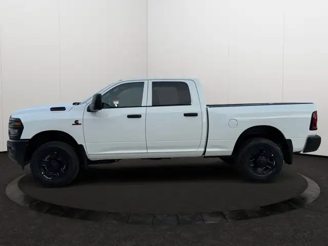 2026 Ram 3500 Tradesman | Apple CarPlay | Back Up Camera in Cars & Trucks in Edmonton - Image 3