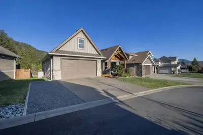 Beautiful bungalow rancher with loft, perfectly located near Sandpiper Golf Course and just a short...