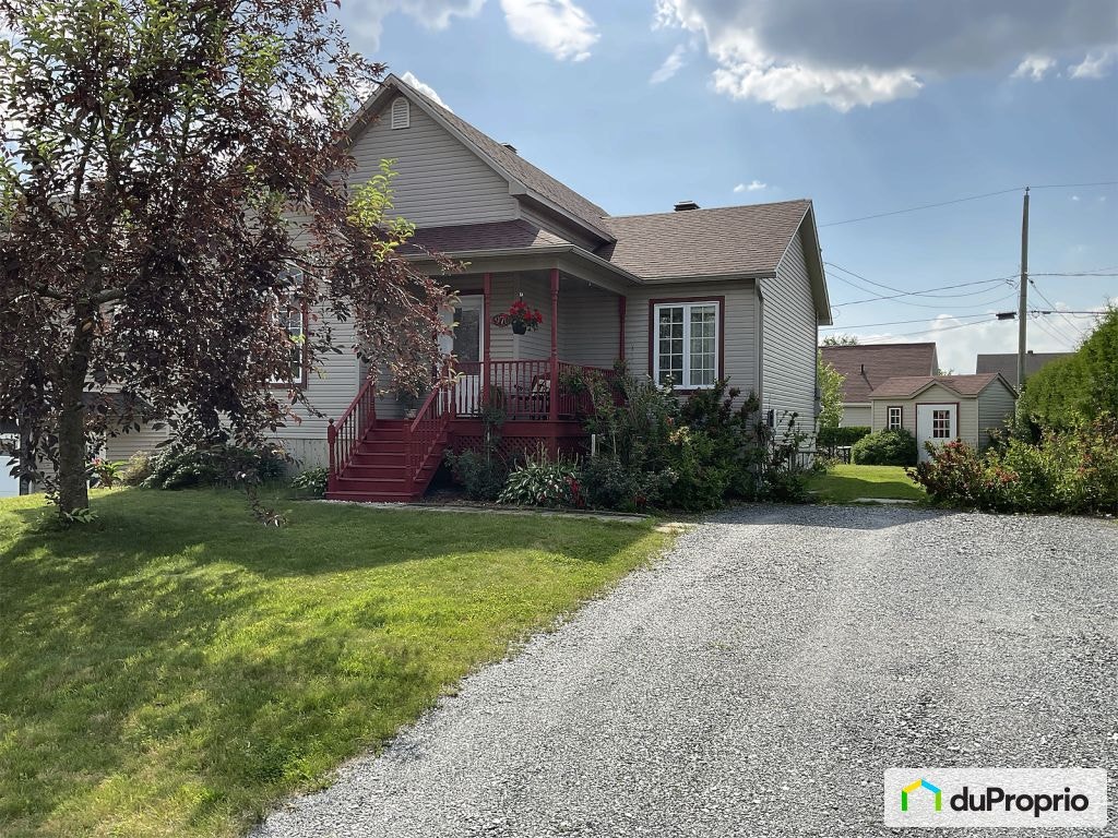 $512,900 - Bungalow for sale in Sherbrooke (Fleurimont) — photo 1